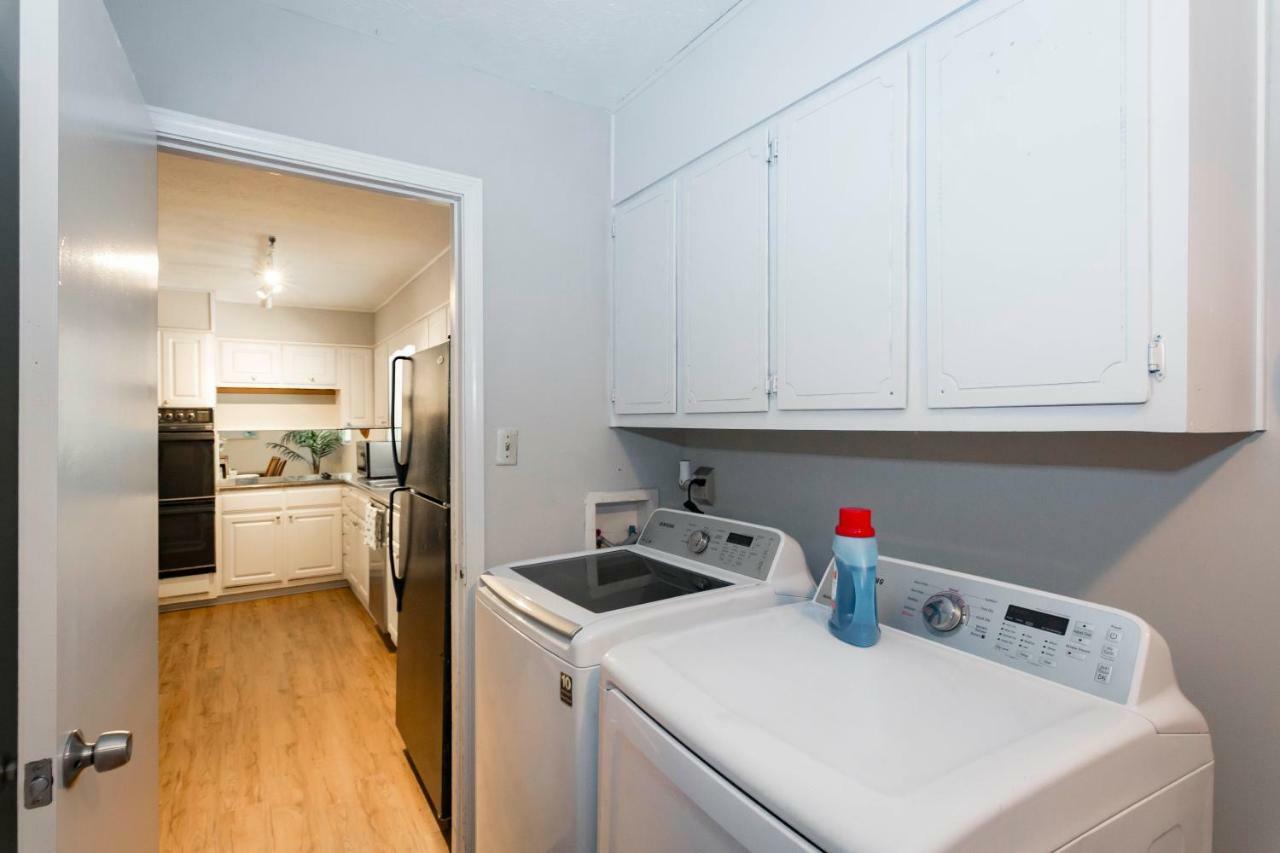 Luxury Home W/Gameroom Kingsizebed Near Six Flags Austell Eksteriør bilde