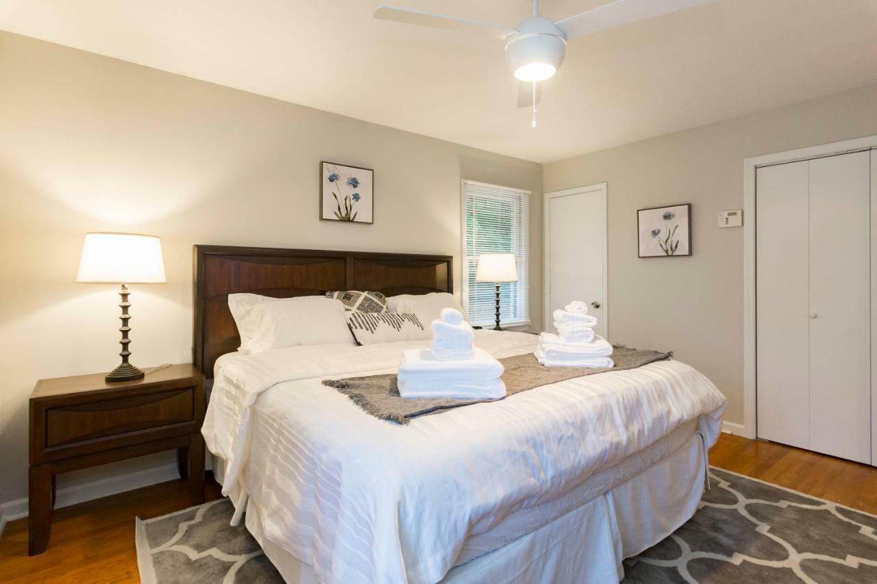 Luxury Home W/Gameroom Kingsizebed Near Six Flags Austell Eksteriør bilde