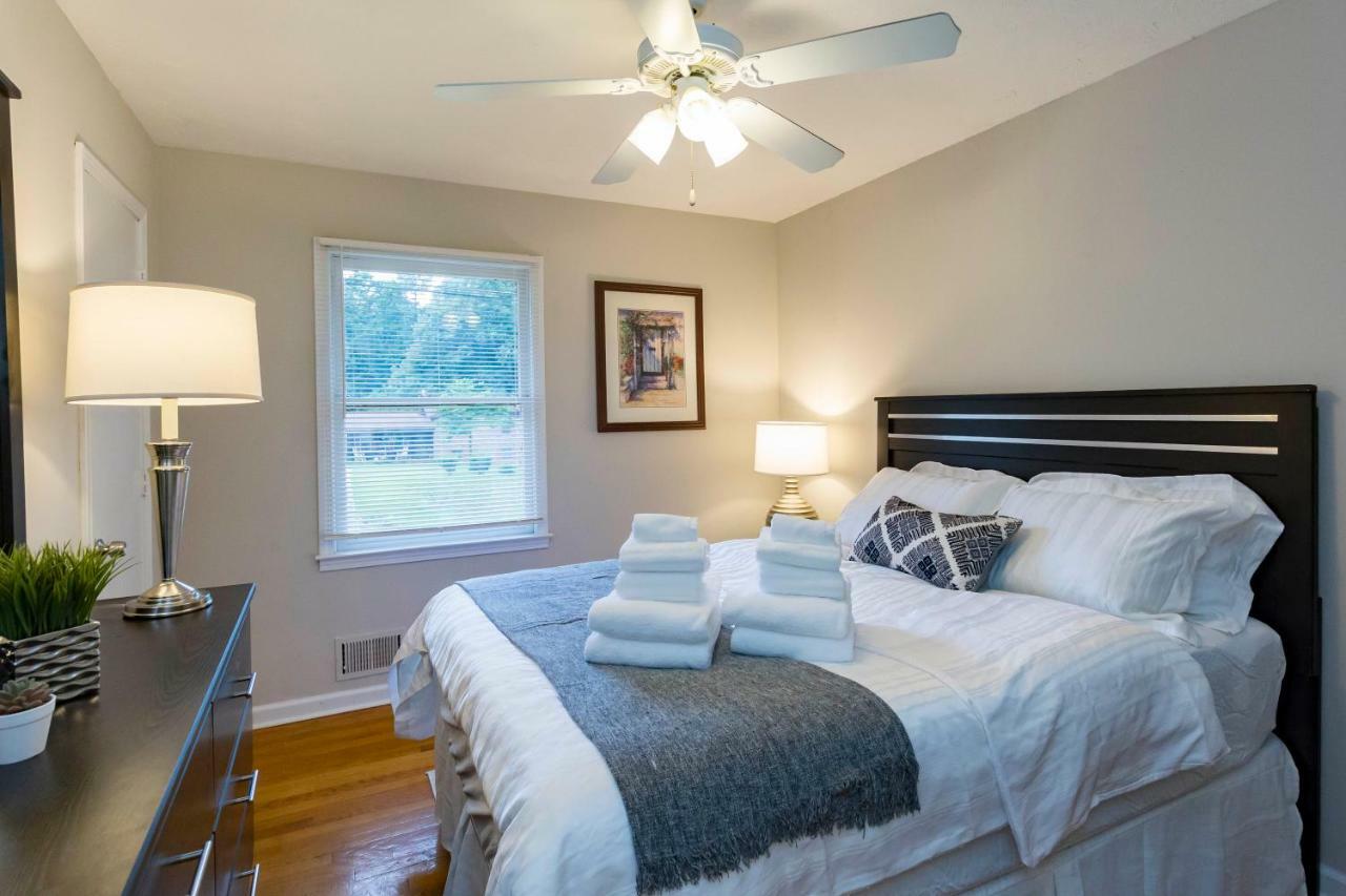 Luxury Home W/Gameroom Kingsizebed Near Six Flags Austell Eksteriør bilde
